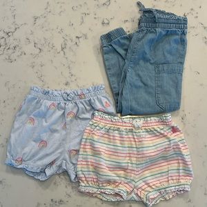 BABY GAP - 2 sets of shorts (Size 18-24 months) & 1 pair of pants (Size 3yrs).